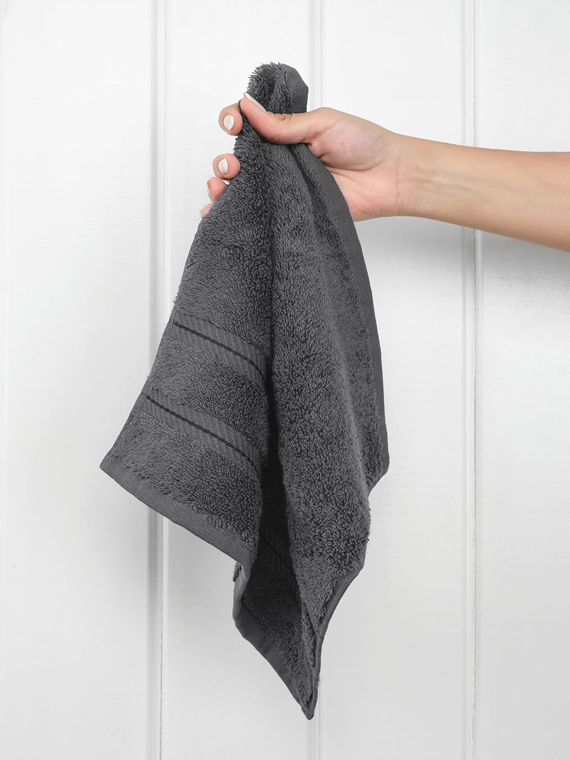 American Soft Linen Luxury Washcloths for Bathroom, 600 GSM 100% Cotton 4 Piece Turkish Wash Cloth Set, 13x13 in Soft Rags for Body and Face, Dark Gray Washcloths