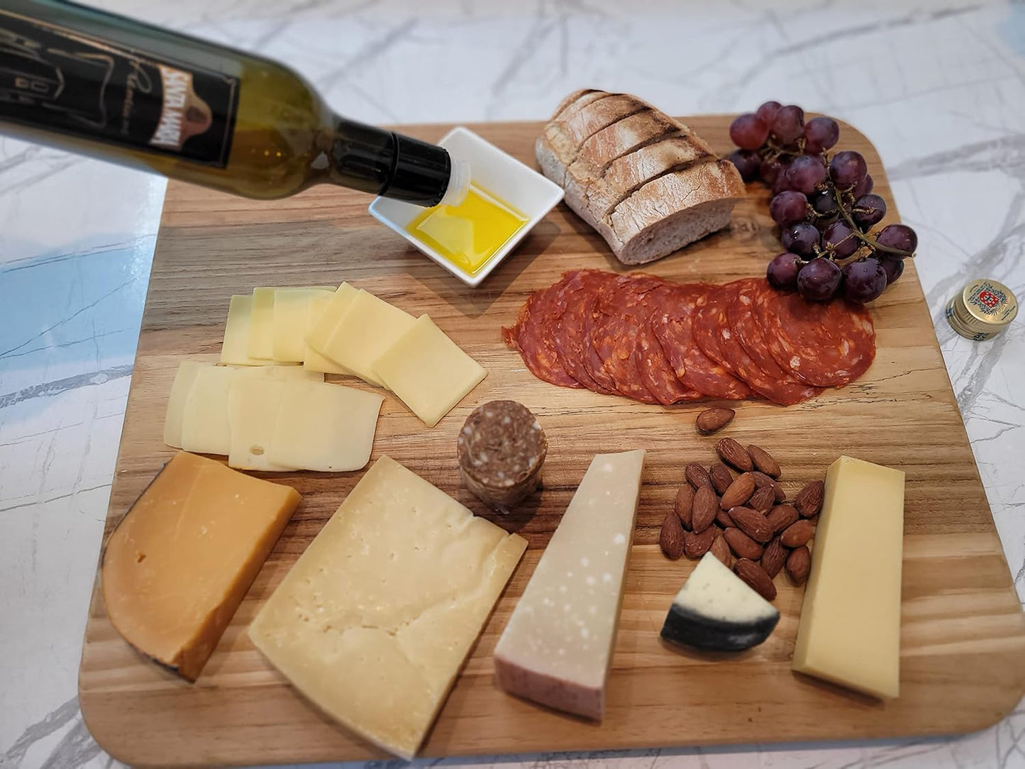 Extra Virgin Premium Olive Oil - Santa Maria Portuguese Olive Oil - 500 ml Bottle. This is a brand with almost 100 Years.