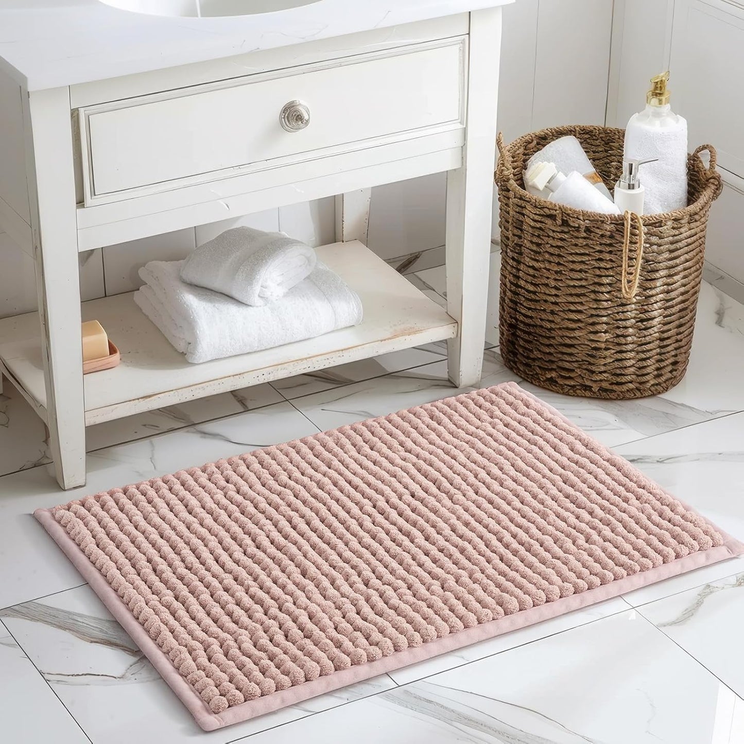 FRESHMINT Thick Chunky Chenille Bathroom Rugs 17"x24", Non Slip Bath Mat for Bathroom Floor, Large Soft Bathroom Decor Accessories, Cute Shower Mat Water Absorbent, Washable, Dusty Pink