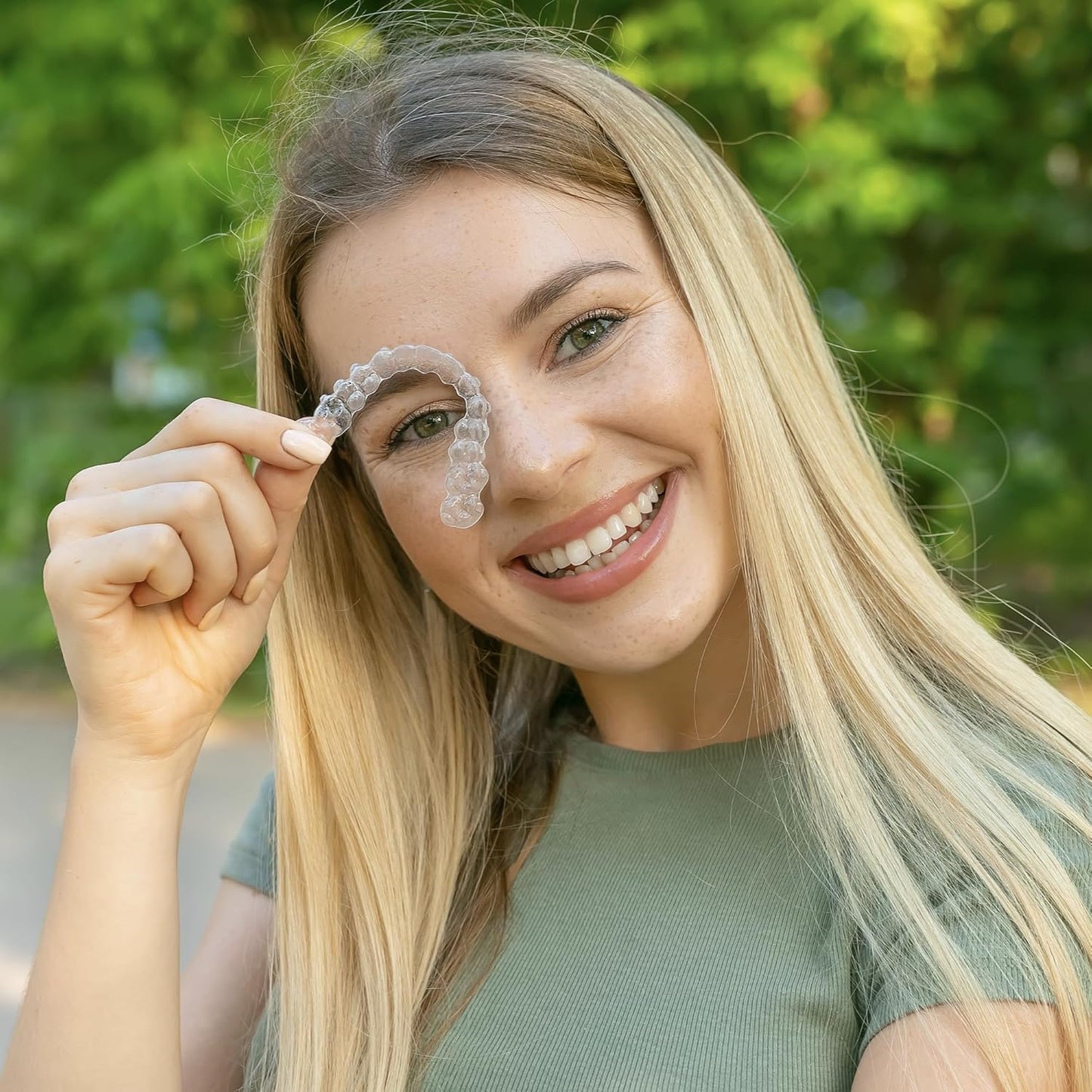 TCS Fresh Dental Appliance Cleaner, 24 Count Professional Strength Concentrated Cleanser Powder - Flexible Partial Cleaners, Denture Cleaner & Dental Night Guard Cleaner, Mint Flavor (6 Month Supply)