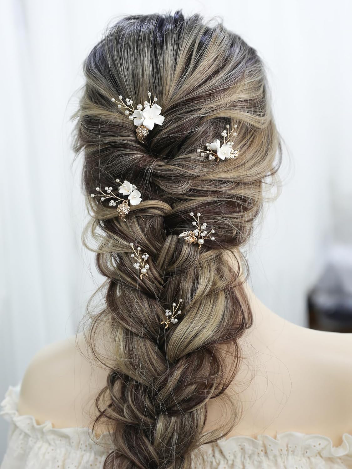 Handmade Pearl Bridal Wedding Hair Pins 6Pcs White Flower Gold Leaf Pearls Clips Bridal Hair Accessories for Women Brides Bridesmaid