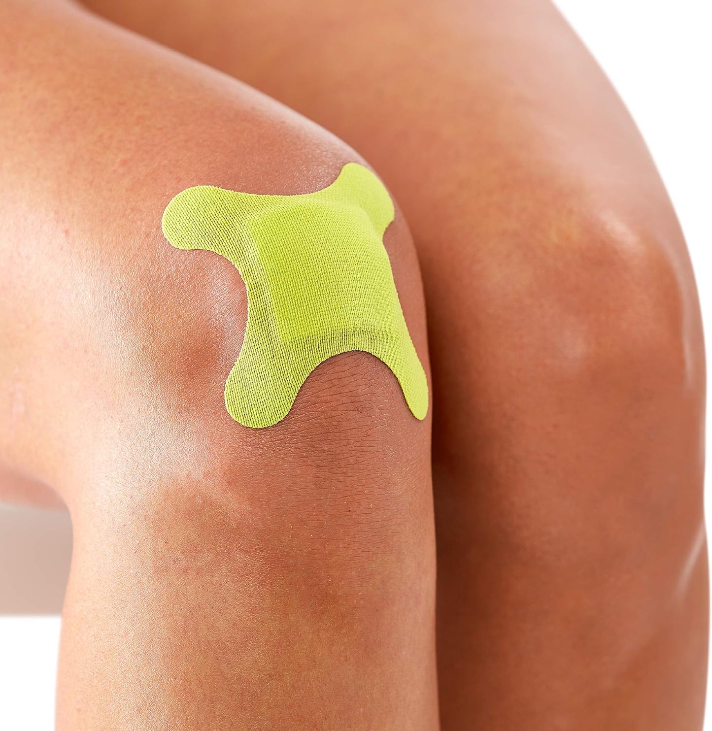 CURAD Performance Series IRONMAN Antibacterial Bandages, Extreme Hold Adhesive Technology, Knee & Elbow 3 inches x 3 inches, 10 Count, Ideal for Cuts, Scrapes, Sports, and Active Lifestyles