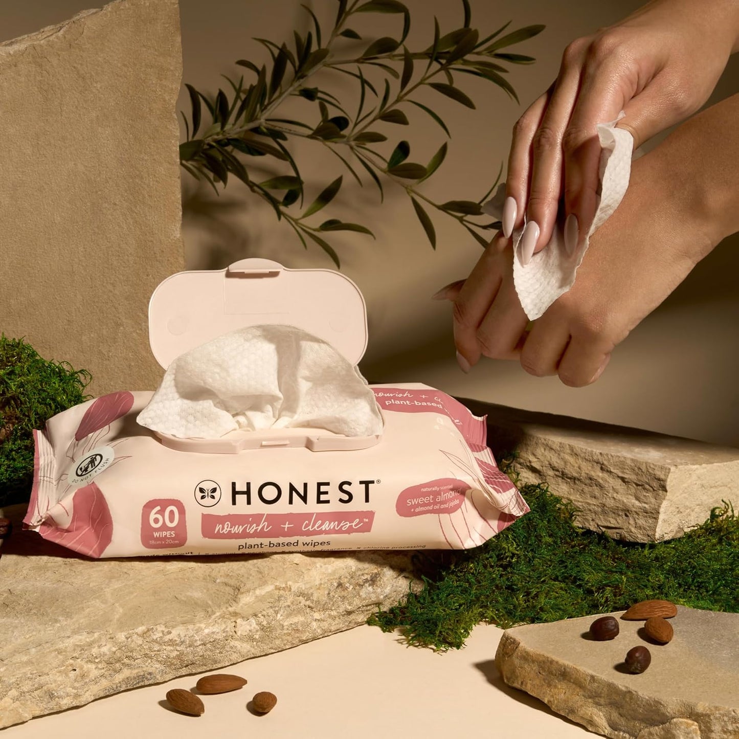 The Honest Company Nourish and Cleanse Naturally Scented Wipes Cleansing Multi-Tasking Wipes 99% Water Plant Based Hypoallergenic Sweet Almond 240 Count