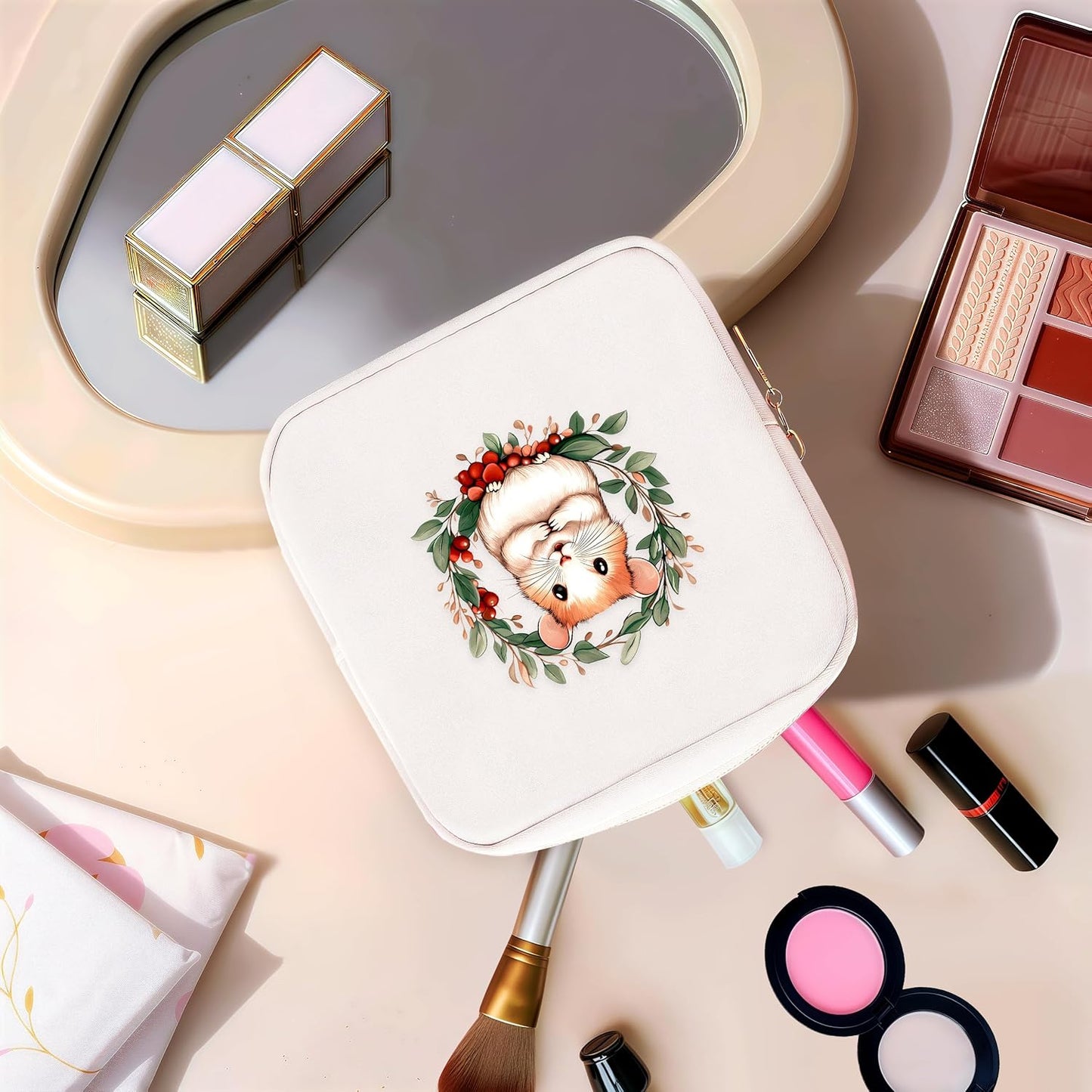 Hamster Mini Makeup Bag, Hamster Gift For Women Girls, Cute Portable Zipper Pouch Cosmetic Bag For Teen Girls Kids, Small Storage Bag For Sanitary Pad, Period napkin bag!