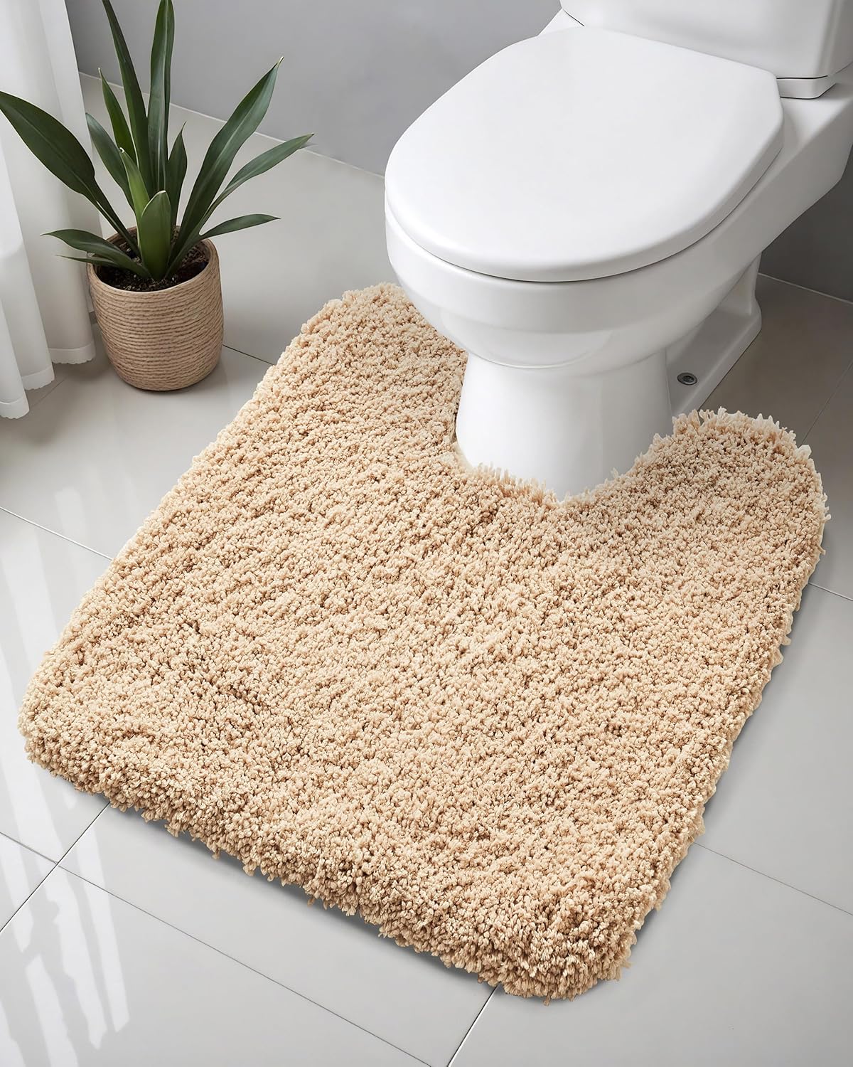 ILANGO Beige Toilet Rugs U Shaped 22" × 24" Non Slip & Super Absorbent Extra Thick Soft, Washable Bath Mats for Bathroom Floor, Microfiber Plush Shaggy Contour Bath Rugs for Toilet,Dry Quick