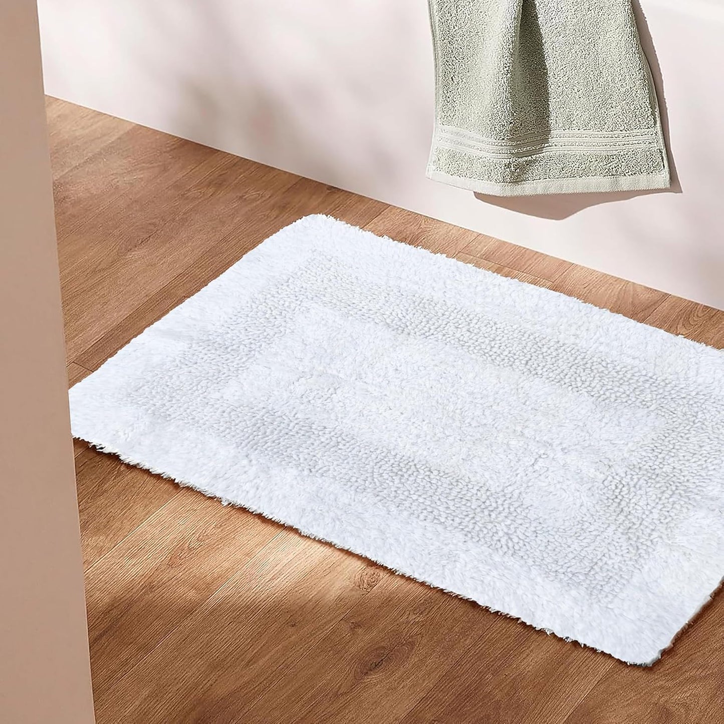 Cotton Bath Mat Rug for Bathroom - White, Reversible Bath Rugs Soft & Absorbent Quick Dry Mats, Washable Plush Hotel Quality Tufted Floor Step Out Mat for Bath Tub, Shower, Toilet - 17x24 Inches